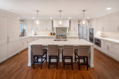 Kitchen - kitchen idea in Omaha