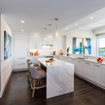 A Contemporary Flavor for Boston Penthouse