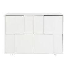 LIVING/DINING STORAGE