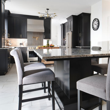 Sexy Black Kitchen