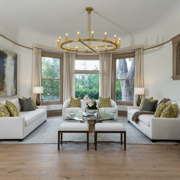 Traditional Living Room