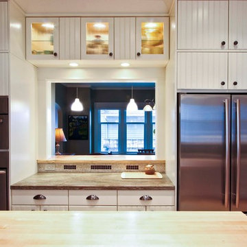 Great passageway into their dining room