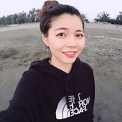 黃珮甄's photo
