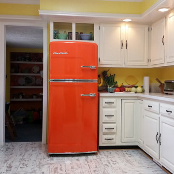 Big Chill Studio Size Refrigerator