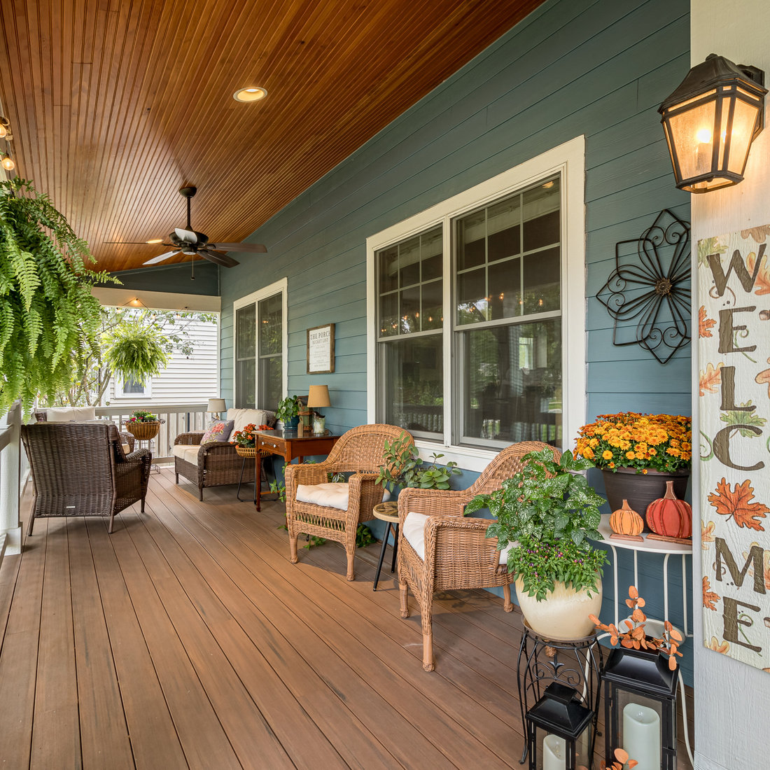Cape Cod Cottage Front Porch Oasis