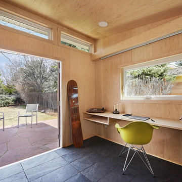 Home Office / Studio - Multi-Functional Space