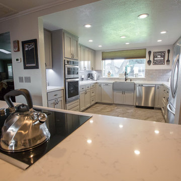 Modern Kitchen Remodel in Modesto (kitchenCRATE Barbera Lane)