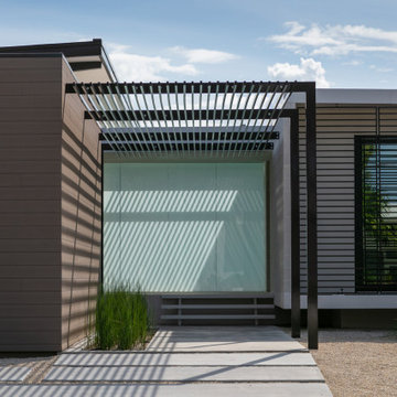 LS1 house