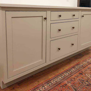 Clean Beaded Inset Simplicity