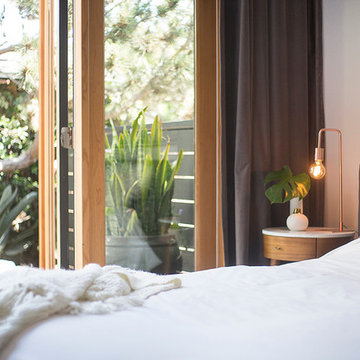 Santa Monica Beach Bungalow