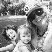 Robyn Thayer's photo