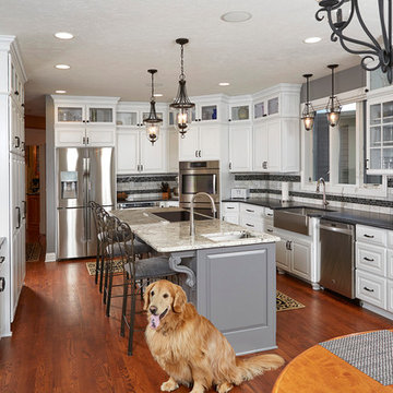 White and Gray Stillwater Kitchen