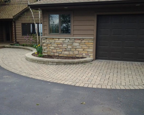 Best 70 Traditional Landscaping Ideas | Houzz