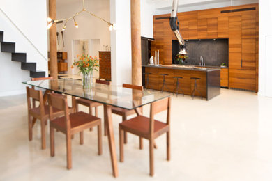 Example of a dining room design in New York