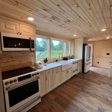 Sam kitchen