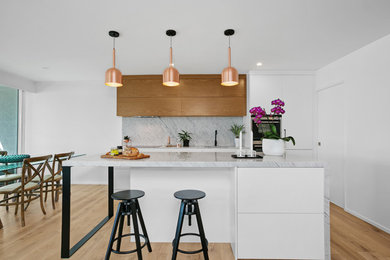 Photo of a contemporary kitchen in Brisbane.