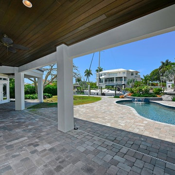 Waterfront, Holmes Beach