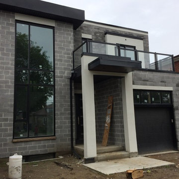 Aluminum and Glass Railings - 102