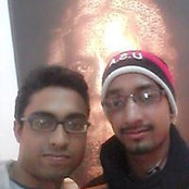 Foto von According To Abhi