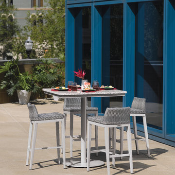 Travira 5-Piece 36” Ash Round Bar Table & Argento Side Rails Bar Stool Set