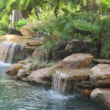 Pool Waterfall Miami
