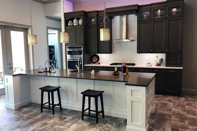 Inspiration for a contemporary kitchen remodel in Orlando