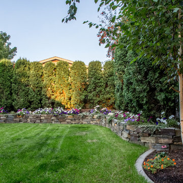 Intimate Outdoor Dining