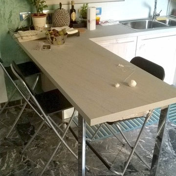Cucina angolare con penisola