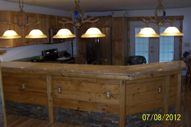 Rustic Knotty Oak