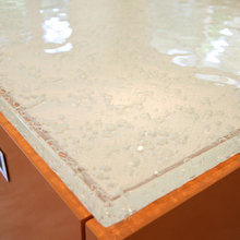 Glass counter