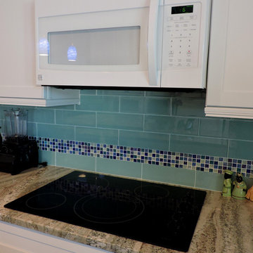 GIVE YOUR KITCHEN A BEACH-INSPIRED COASTAL MAKEOVER (Tampa, Bradenton, Sarasota)