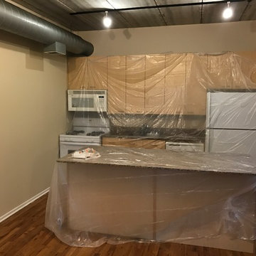 Office zone in LOFT Apartment Downtown