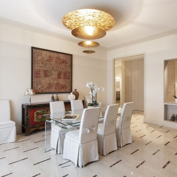 THE FAMILY HOUSE