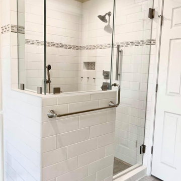 White Subway Tile Transitional Bathroom With Mosaic Tile Border