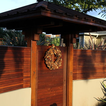 Asian style fence