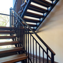 10986 - Stairs/Hall