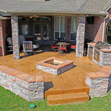 Copper Creek Outdoor Living Area