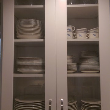 Ice White Shaker Kitchen