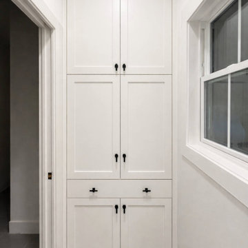 Full-Height Linen Cabinet with Custom Built-In Bathroom Storage