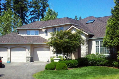 Inspiration for a transitional exterior in Seattle with a shingle roof.