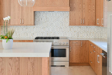 Example of a trendy kitchen design in Atlanta