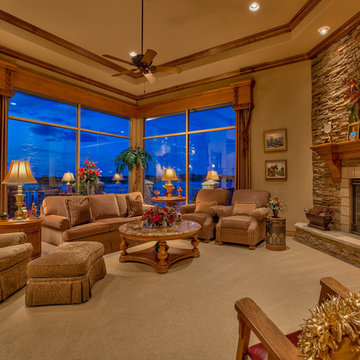 Stunning Lakefront Home - Newport Landing