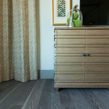 Grey Floor-White Oak
