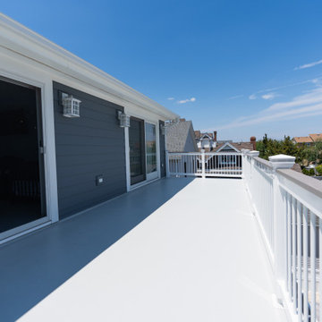 Multilevel Deck with Spiral Staircase