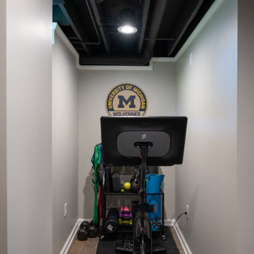 Finished Basement with Wet Bar and Half Bath in Troy, MI