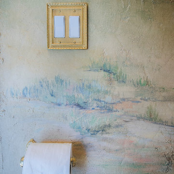 Golden Plano Bathroom