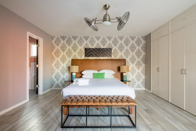 Example of a bedroom design in Phoenix