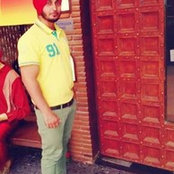 Robin Singh's photo