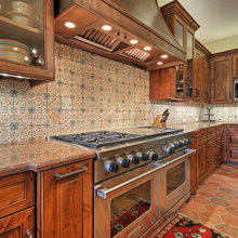 Garage Entry / Half Bath