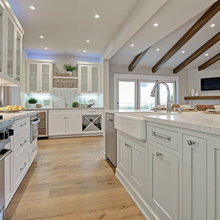 GLASS DR KITCHEN